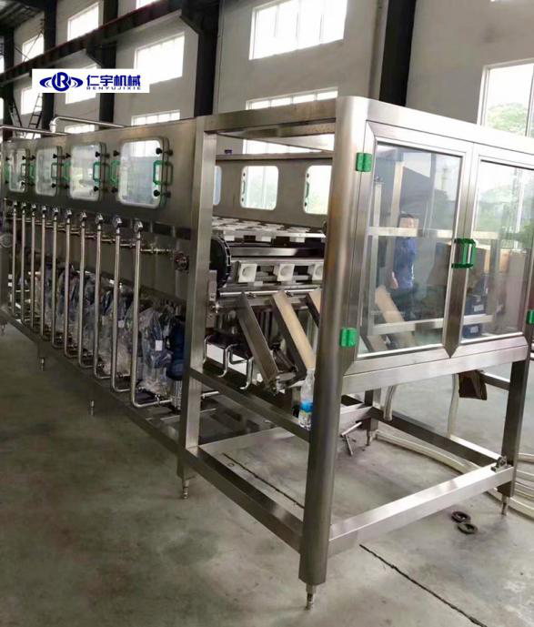 桶装矿泉水设备只选对的,不要贵的