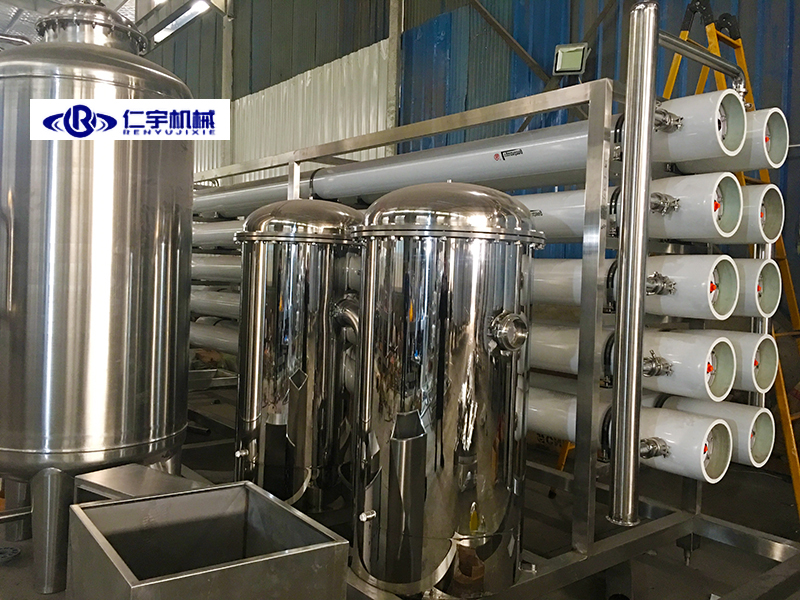 反渗透设备厂家和你聊聊关于喝水的那些事儿