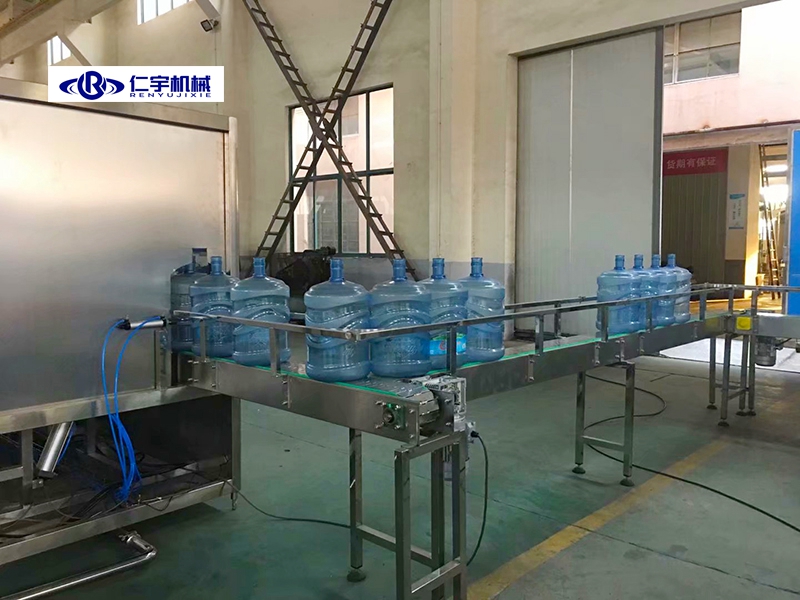 桶装水灌装机 桶装水灌装机