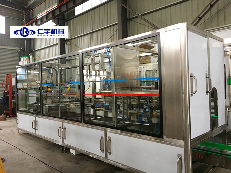 直线灌装机 直线灌装机