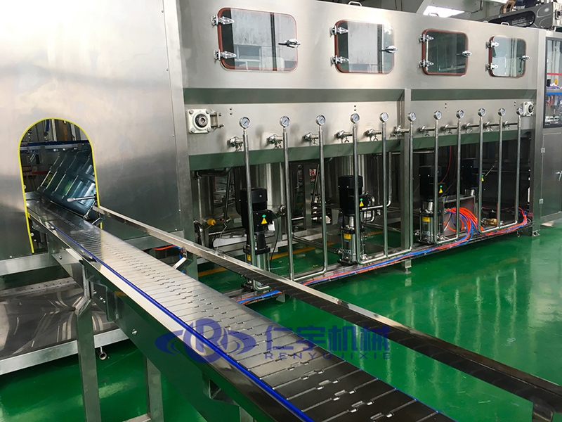 桶装纯净水生产线 桶装纯净水生产线